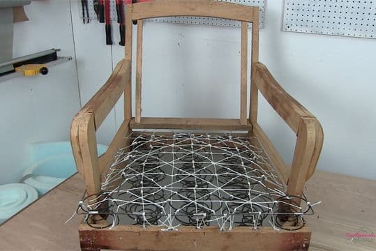 Furniture Spring Repair & Structural Reinforcement